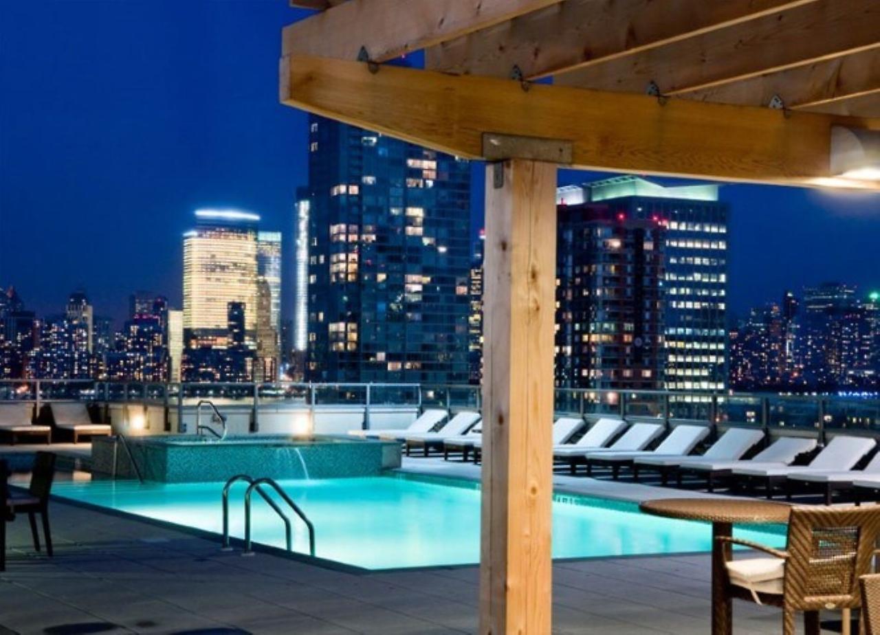 Global Luxury Suites At Metropolitan Jersey City Esterno foto