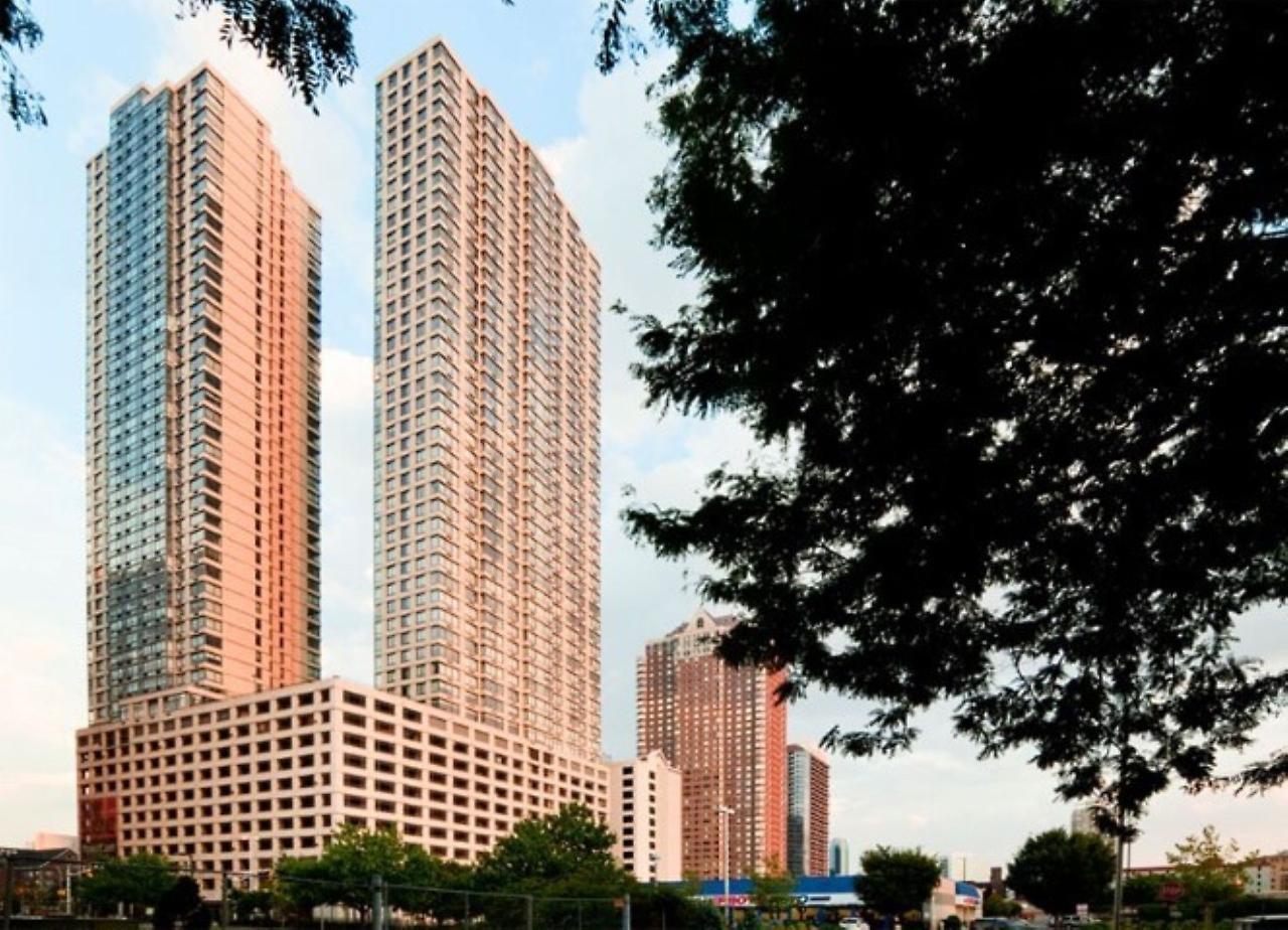 Global Luxury Suites At Metropolitan Jersey City Esterno foto