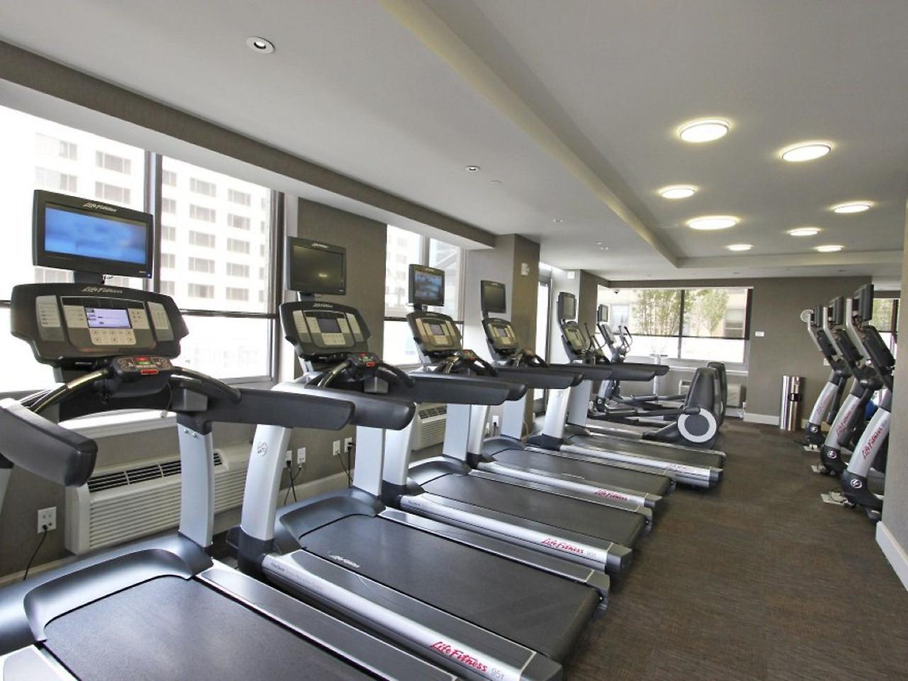 Global Luxury Suites At Metropolitan Jersey City Esterno foto